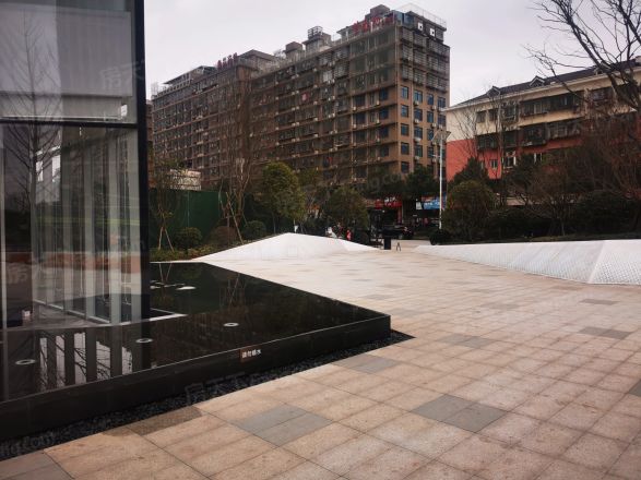旭辉·汇樾城商住楼实景图