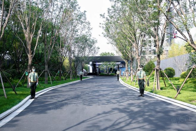 北京东直门8号实景图
