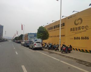 一楼精装三居室家具家电都带