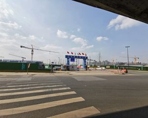 交投星月湖畔4室1厅东南东