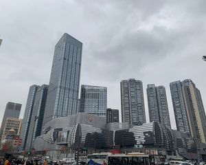 龙湖上城天街广场1室1厅南