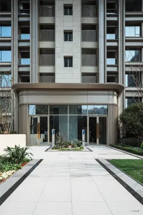 香港置地·衿湖翠林实景图