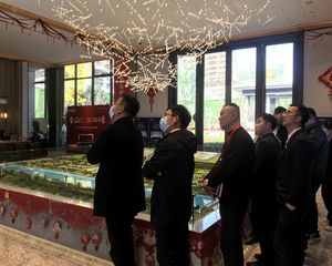 118平的三室小高层中间好楼层,满二,急售