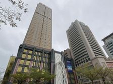 精装修的诚心卖,卖了就回老家发展了