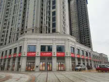 房东诚心出售,湾田九华湖壹号户型周正,全人车分流。