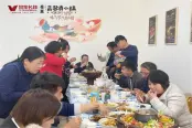 景业高黎贡小镇元宵节实景图