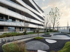 房子正朝中庭,视野开阔,万华物业环境优美