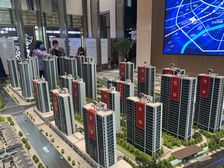 新出万达旁檀境小区 139平一梯一户大横厅 290万