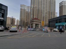 万郡大都城 电梯27楼 毛坯 四居室