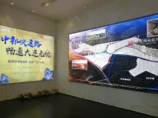 五一路世茂国风龙院一期,上叠,精装修,拎包入住