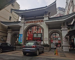 绿地铂澜府,88平好楼层三室两厅带车位
