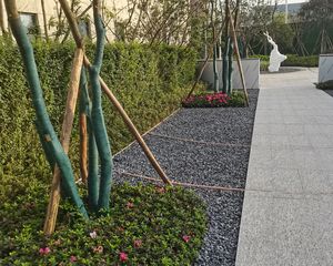 次新小区+南北通透双阳台+视野好+业主自住装修