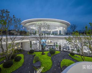 港龙美的未来映4室2厅南