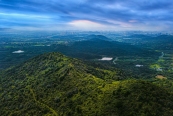 周边龙泉山