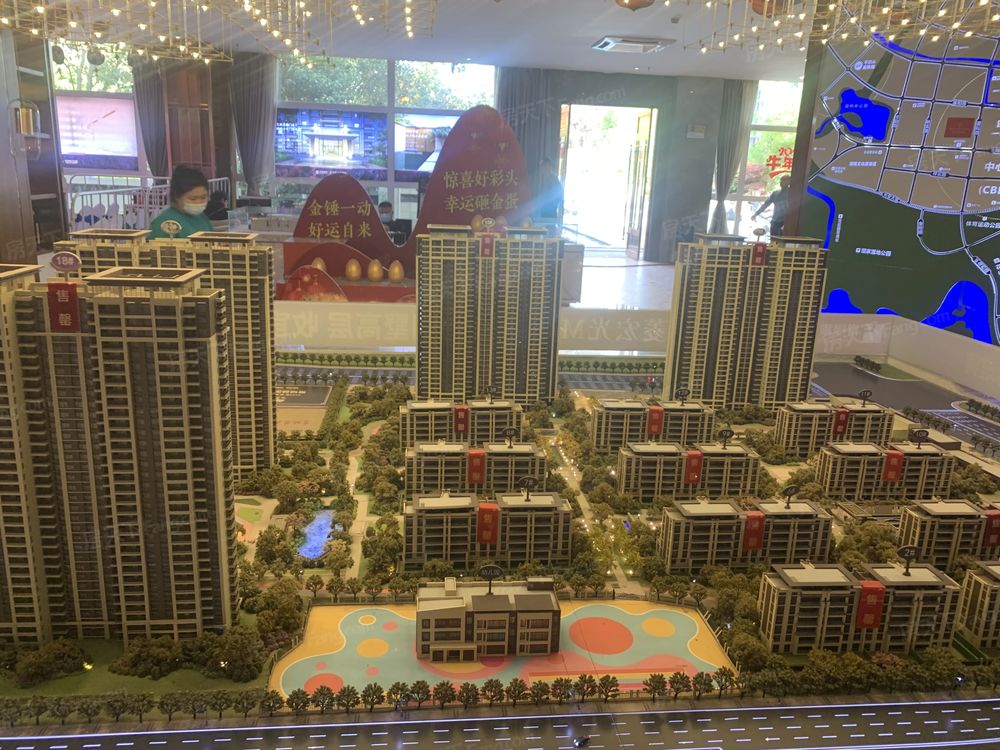 小区相关图