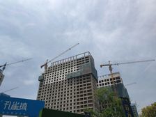融创孔雀镇 1室1厅 西南