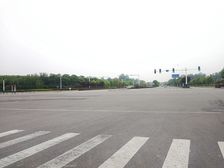 此房楼层好,采光充足交通便利,格局方正,通透居住