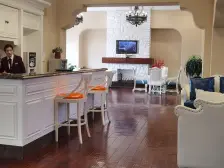 金湾十里海,房主精装修一天未住,随时可以看房