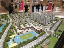 地理位置优越,交通方便,周边配套设施成熟