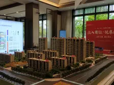 电梯洋房 精装修 双卫生间 南北通透 四叶草户型