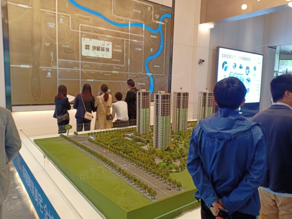 成都城投锦樾峰境实景图