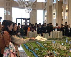 楼层视野宽阔,看房方便,有密码,采光也挺好