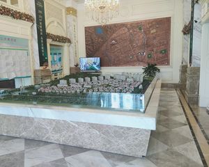 中铁诺德龙湾两梯六户低密度带车位