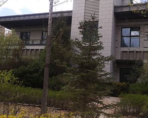 新空精装,,没有入住,高楼层视野开阔