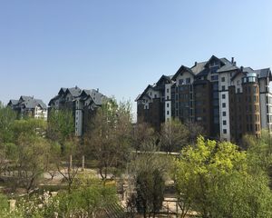 鸿坤理想城3室2厅南北