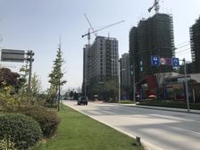 沁学园3室1厅南