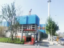 凤凰城凤鸣苑,临湖大三房,中间楼层,业主诚心出售