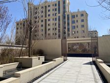 宫园墅3期洋房 10层到顶 此价格带车位一个车位18万