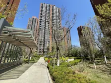 南北向 小区前排位置好 全天采光 近地铁口