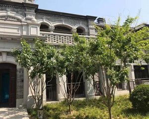 前门二环内别墅 距离天安门几百米 天街苑合院上二下一毛坯状态