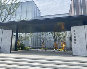 都市外滩阳光城檀悦4室2厅南