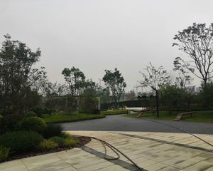 深业四季华庭4室2厅南