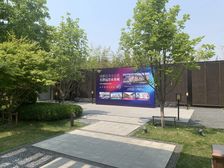 未来城六期思雅苑精装修两居室没住过,人车分流绿化高