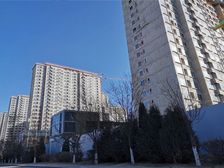 万科公园五号160平,四居室中间楼层,采光视野好