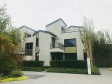 东滩云墅联排中间套,带地下室带车位,快冲鸭!!