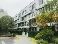 东滩云墅联排中间套,带地下室带车位,快冲鸭!!