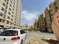 桐荷嘉苑小高层中间楼层精装修拎包入住