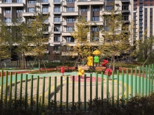 诚心出售和润新城畅园南向三居室采光充足