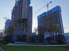 保利天汇左岸 4室2厅 南