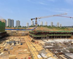 次新小区大平层近地铁带车位出售随时看房