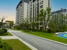 店长力推!三楼精装50万,品质小区,产权清晰诚意出售