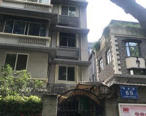 商业街50号 3室1厅 东