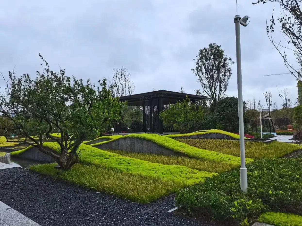 山湖海·上城实景图
