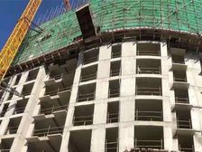 业主诚意出售,小区绿化好,停车方便,看房方便。