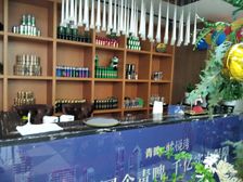 青啤君澜府小高东边户 四室带车位 全天采光无遮挡