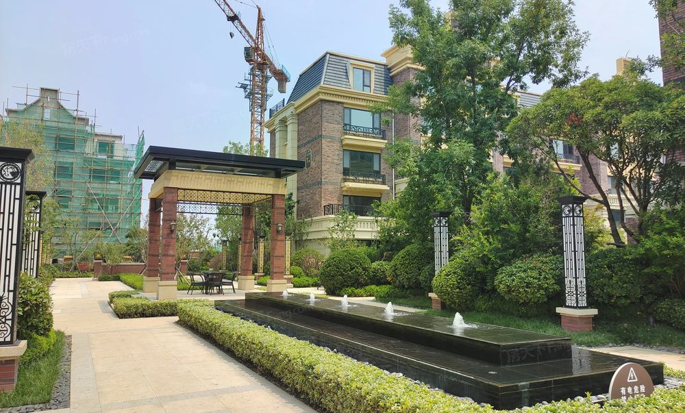 首付10万更名贷款电梯洋房鸢都湖别墅区德润天宸茶城汽配城